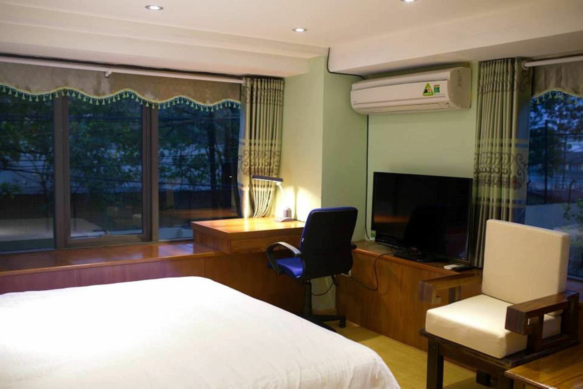 Poonsa Nguyen Phong Sac Apartman Hanoi Kültér fotó